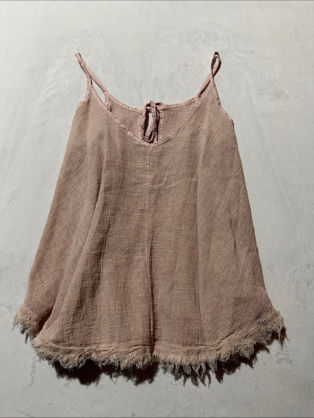 Meo meli Italian Tie-Front Spaghetti Strap Camisole in Dusty Mauve linen - Picture 5 of 5